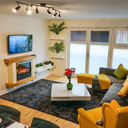 Hydro Apartment With Free Car Park Glasgow Exteriör bild