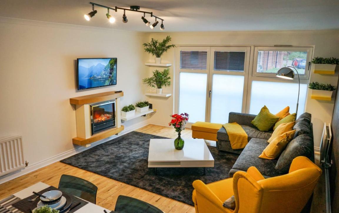 Hydro Apartment With Free Car Park Glasgow Exteriör bild